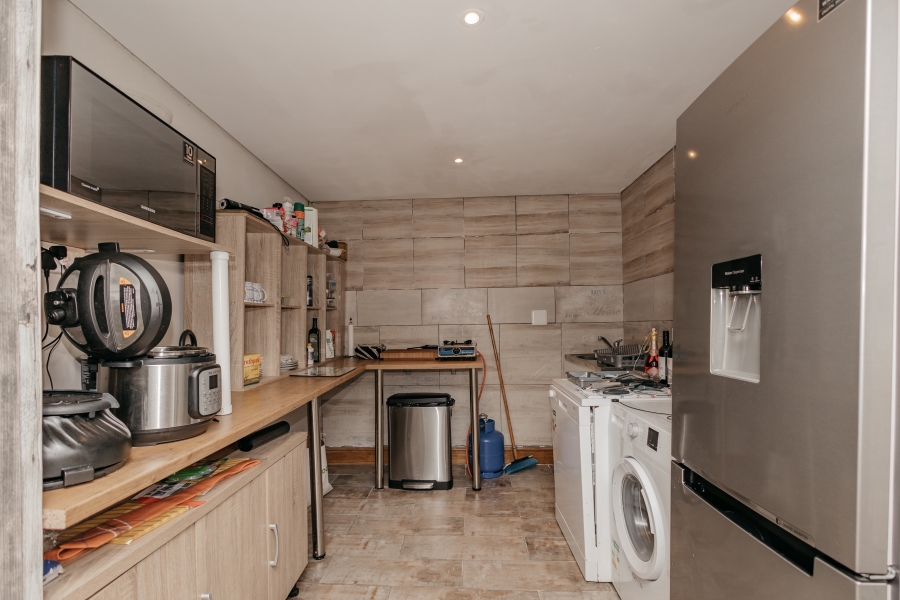 4 Bedroom Property for Sale in Baronetcy Estate Western Cape